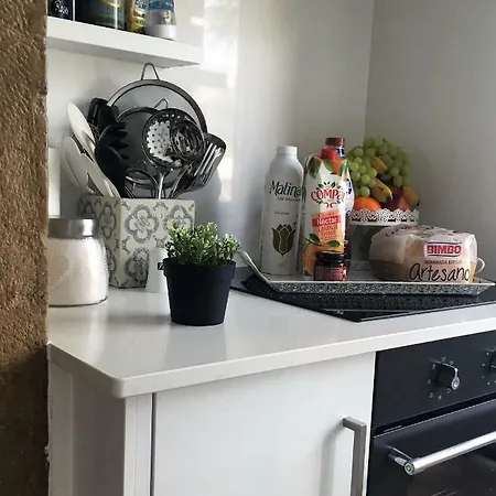 Апартаменти 1912 - De Charme *